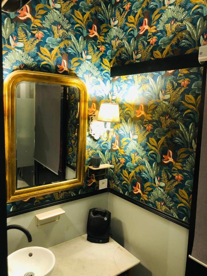 Josephine Apartment
